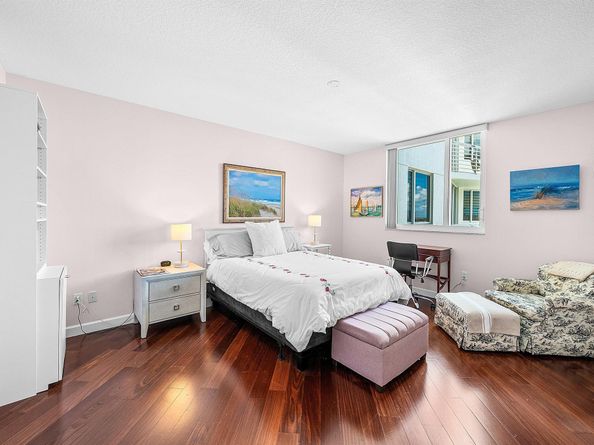 1551 N Flagler Drive 1012, West Palm Beach FL 33401