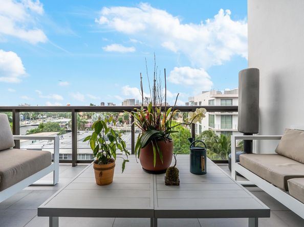 20 Isle Of Venice Dr PH2, Fort Lauderdale FL 33301