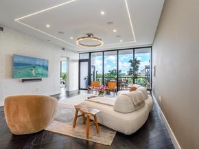20 Isle Of Venice Dr PH2, Fort Lauderdale FL 33301