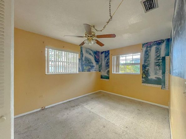 2421 NW 63rd Ave, Sunrise FL 33313