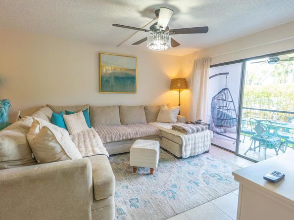 15234 Lakes Of Delray Boulevard 250, Delray Beach FL 33484