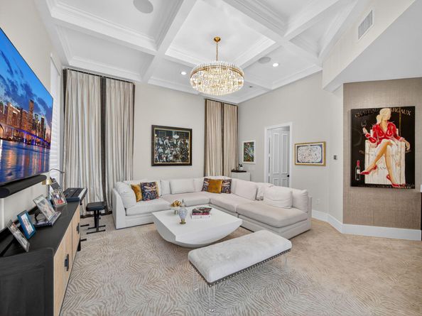 38 St. Thomas Drive, Palm Beach Gardens FL 33418