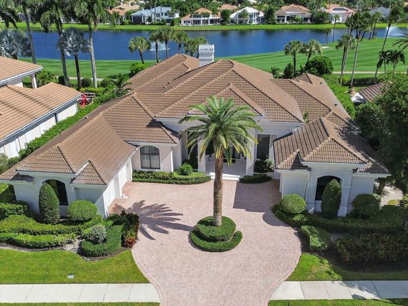 38 St. Thomas Drive, Palm Beach Gardens FL 33418
