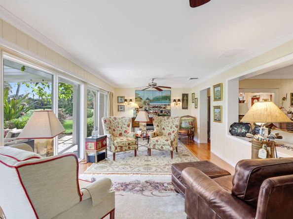 36 Country Road, Village Of Golf FL 33436