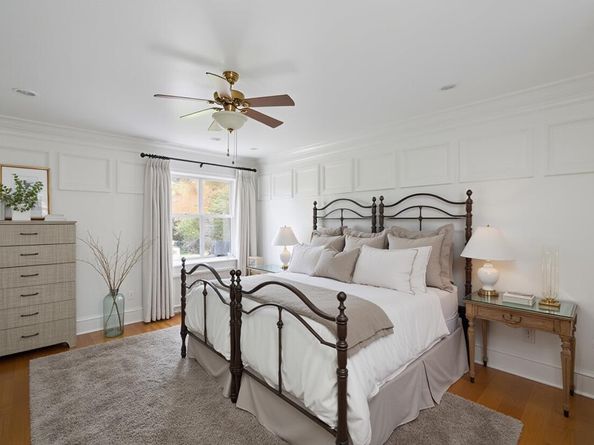 36 Country Road, Village Of Golf FL 33436