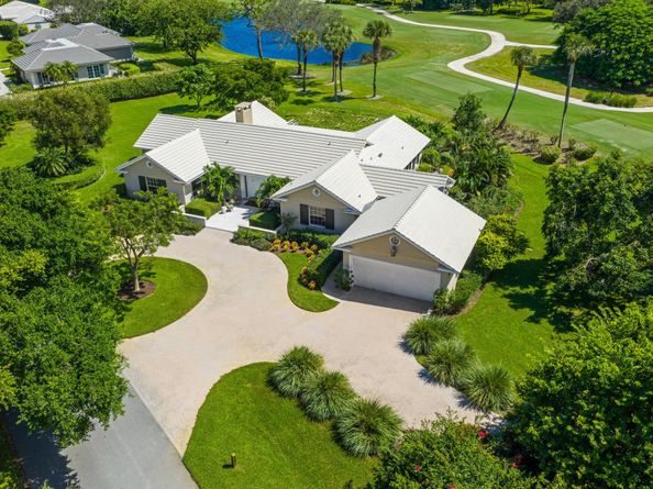 36 Country Road, Village Of Golf FL 33436