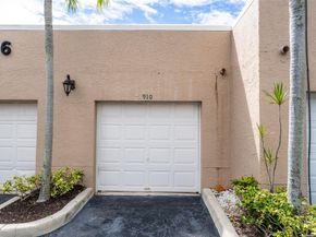 6606 Villa Sonrisa Dr 910, Boca Raton FL 33433