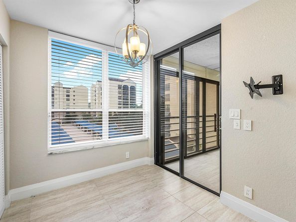 7580 Regency Lake Drive 402, Boca Raton FL 33433