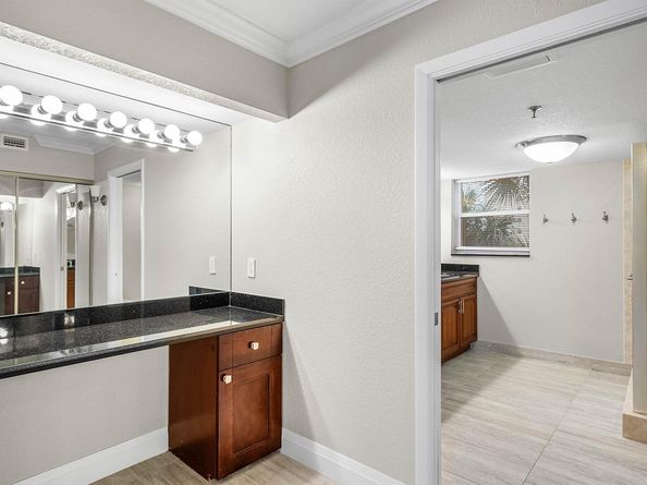 7580 Regency Lake Drive 402, Boca Raton FL 33433