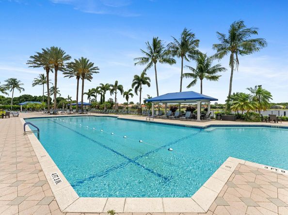 8055 Duomo Circle, Boynton Beach FL 33472