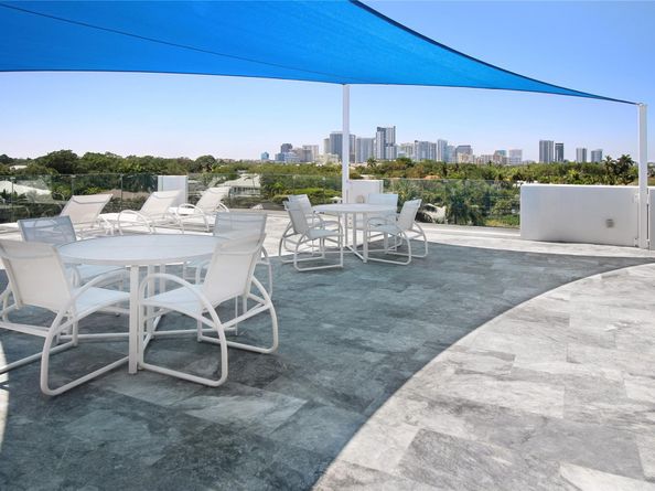 301 Hendricks Isle 7, Fort Lauderdale FL 33301