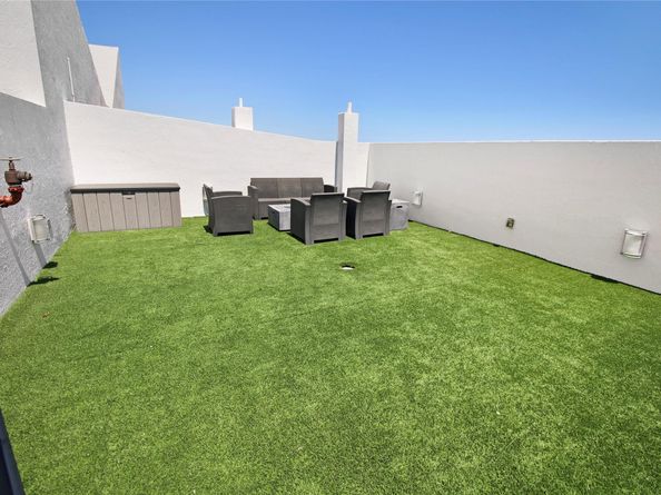 301 Hendricks Isle 7, Fort Lauderdale FL 33301