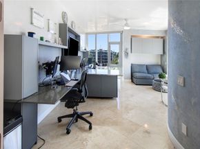 301 Hendricks Isle 7, Fort Lauderdale FL 33301