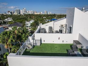 301 Hendricks Isle 7, Fort Lauderdale FL 33301