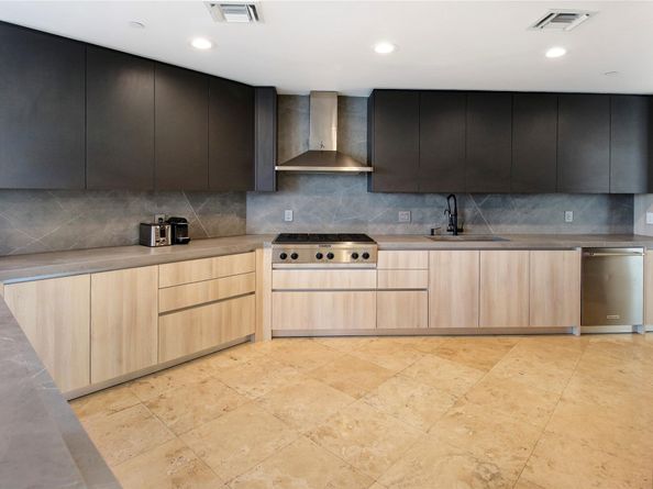 301 Hendricks Isle 7, Fort Lauderdale FL 33301
