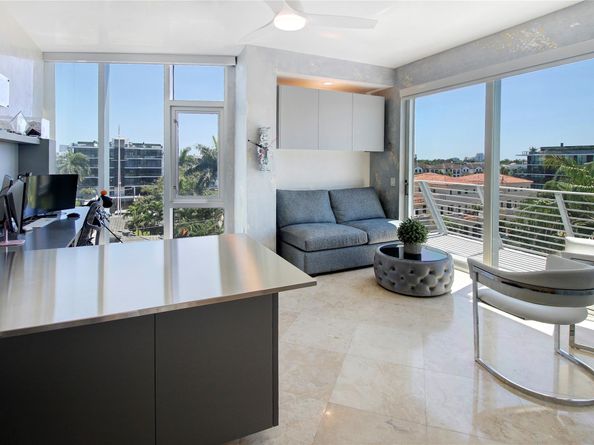 301 Hendricks Isle 7, Fort Lauderdale FL 33301