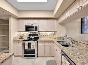 2880 NE 14th Street Cswy 610, Pompano Beach FL 33062
