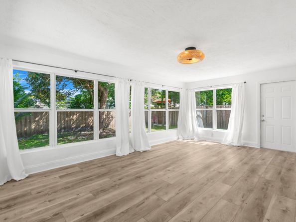 1630 NW 4th Ave, Fort Lauderdale FL 33311
