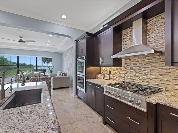 11000 Watercrest Cir, Parkland FL 33076