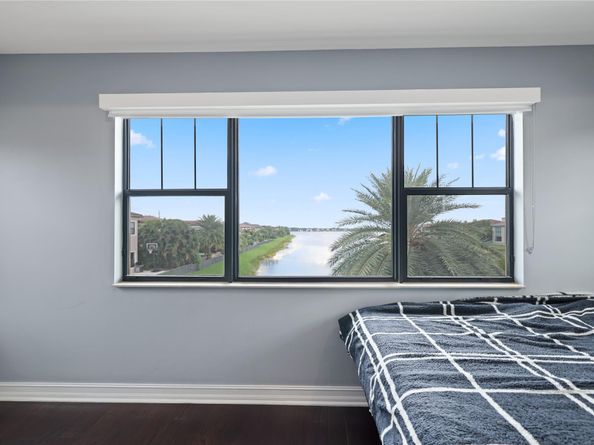 11000 Watercrest Cir, Parkland FL 33076