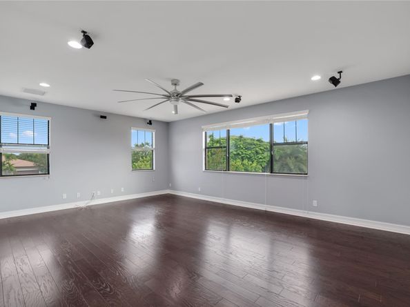 11000 Watercrest Cir, Parkland FL 33076