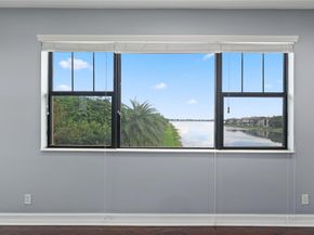 11000 Watercrest Cir, Parkland FL 33076