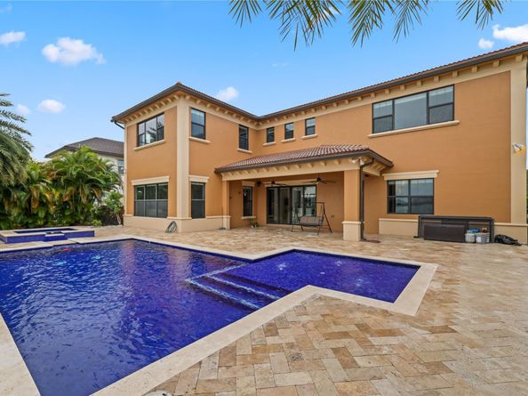 11000 Watercrest Cir, Parkland FL 33076