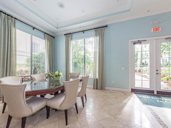 630 S Sapodilla Avenue 102, West Palm Beach FL 33401