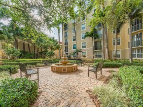 630 S Sapodilla Avenue 102, West Palm Beach FL 33401