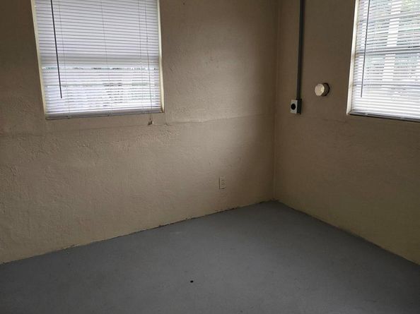 595 W 3rd Street, Riviera Beach FL 33404