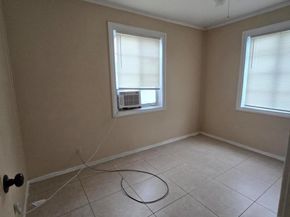 595 W 3rd Street, Riviera Beach FL 33404