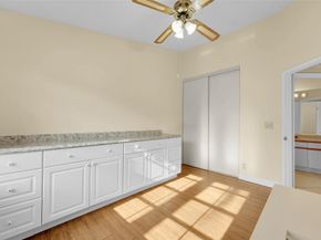 10761 NW 14th St 281, Plantation FL 33322