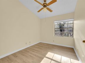 10761 NW 14th St 281, Plantation FL 33322