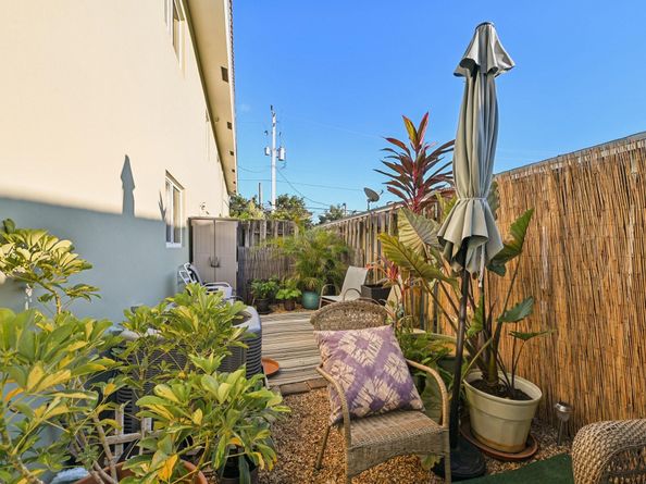 1424 Holly Heights Dr 1, Fort Lauderdale FL 33304