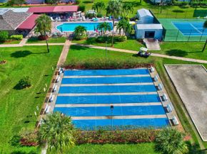 1390 High Point Way SW D, Delray Beach FL 33445