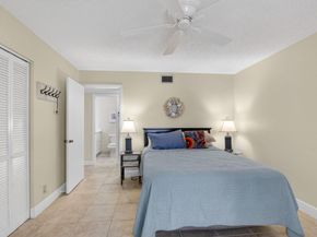 1390 High Point Way SW D, Delray Beach FL 33445