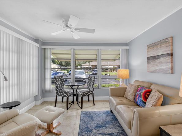 1390 High Point Way SW D, Delray Beach FL 33445