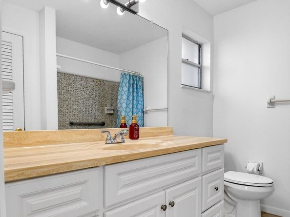 814 SW 6th Avenue, Boynton Beach FL 33426