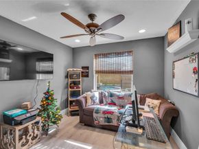 6840 NW 26th St, Margate FL 33063