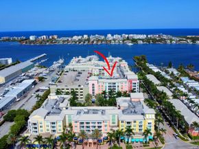 804 E Windward Way 404, Lantana FL 33462