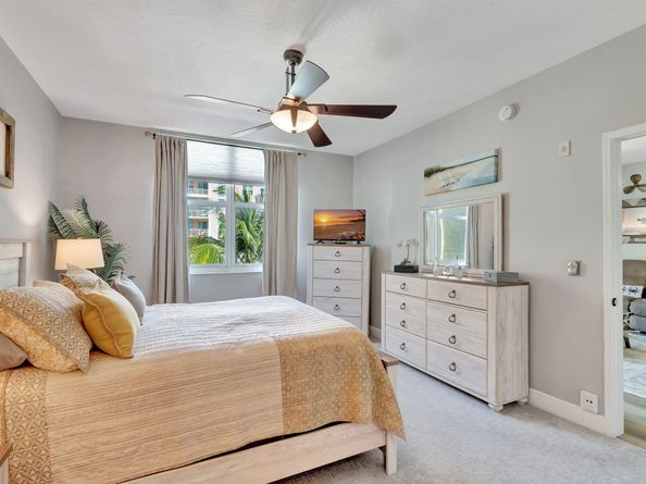 804 E Windward Way 404, Lantana FL 33462