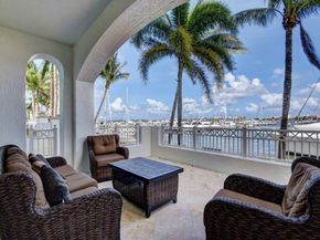 804 E Windward Way 404, Lantana FL 33462