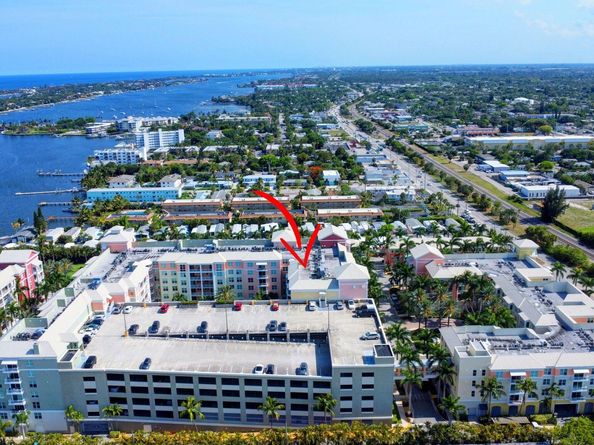 804 E Windward Way 404, Lantana FL 33462