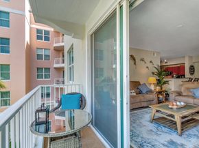 804 E Windward Way 404, Lantana FL 33462