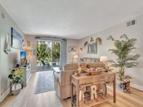 804 E Windward Way 404, Lantana FL 33462