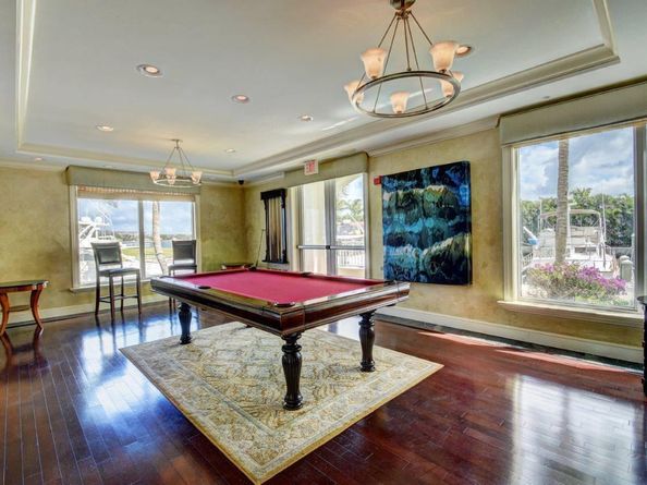 804 E Windward Way 404, Lantana FL 33462