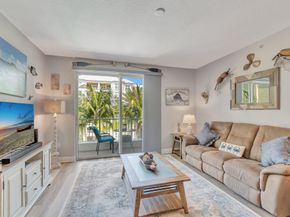 804 E Windward Way 404, Lantana FL 33462