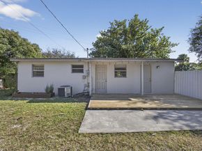 751 Royal Palm Beach Boulevard, Royal Palm Beach FL 33411