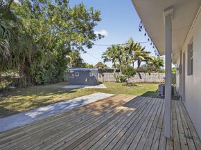 751 Royal Palm Beach Boulevard, Royal Palm Beach FL 33411