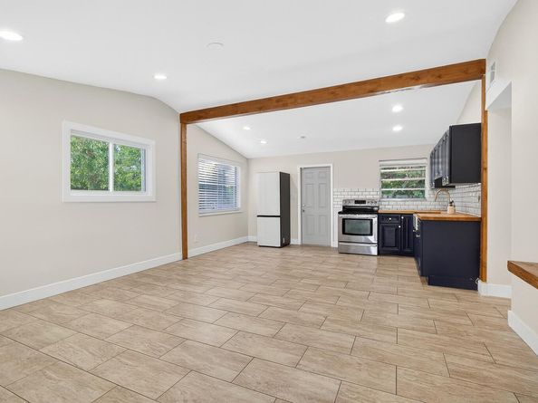 751 Royal Palm Beach Boulevard, Royal Palm Beach FL 33411